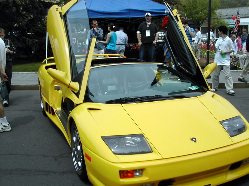 Lamborghini Diablo — флагман 1990-х